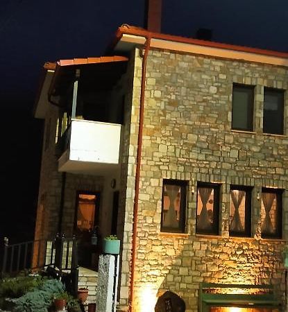 Guesthouse Petrino Pezoula ภายนอก รูปภาพ