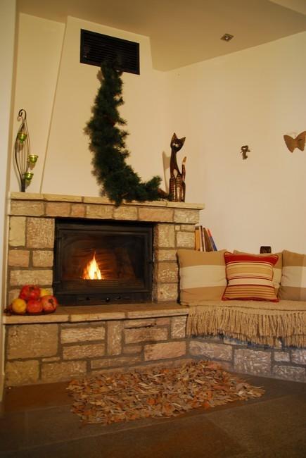 Guesthouse Petrino Pezoula ภายนอก รูปภาพ